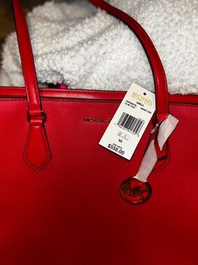 BNWT Bright Red Michael Kors Large Sheila Tote